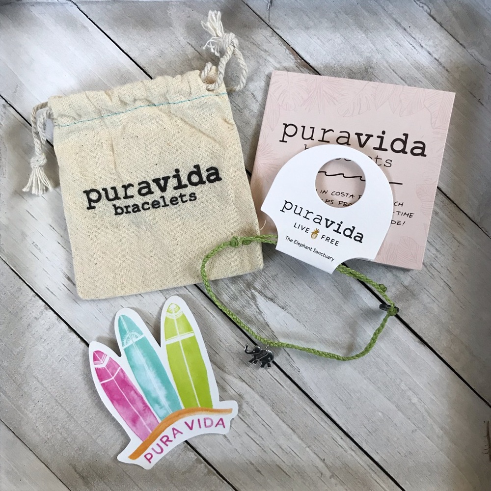 Pura Vida 20% off code & bracelet